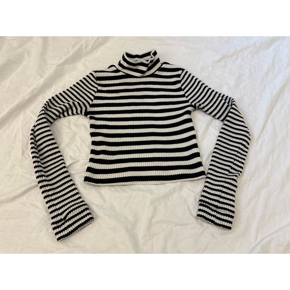 Aerie Striped Sz M Turtleneck Thermal Waffle Knit Cropped Shirt Black White